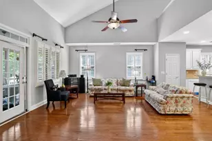 1975 Brannon Commons Cir, Cumming, GA 30041 - Photo 10