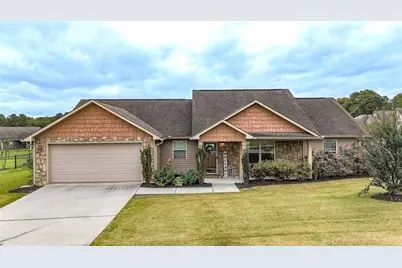 210 Madison Drive SW, Calhoun, GA 30701 - Photo 1