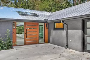 585 Amberidge Trail, Atlanta, GA 30328 - Photo 6