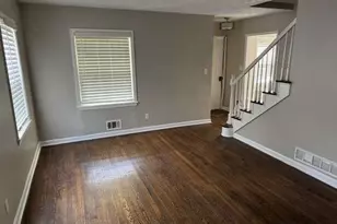 1307 SW Lorenzo Dr Dr SW, Atlanta, GA 30310 - Photo 2