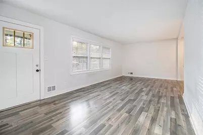 2425 Clifton Springs Road, Decatur, GA 30034 - Photo 4