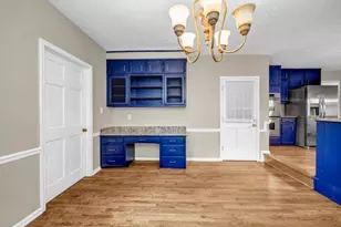 717 Oxford Ct SW, Lilburn, GA 30047 - Photo 16