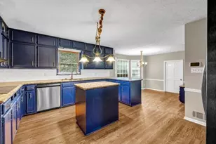 717 Oxford Ct SW, Lilburn, GA 30047 - Photo 12