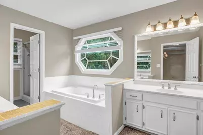 717 Oxford Court SW, Lilburn, GA 30047 - Photo 30