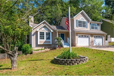 706 Rose Creek Bluff, Woodstock, GA 30189 - Photo 2