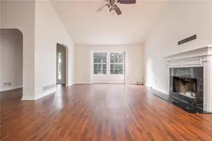 706 Rose Creek Bluff, Woodstock, GA 30189 - Photo 12