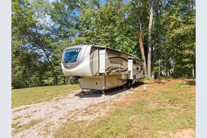 241 Bill Watkins Road, Hoschton, GA 30548 - Photo 16