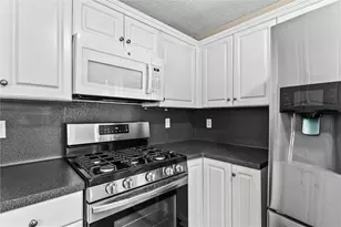 5513 Emily Cir, Ellenwood, GA 30294 - Photo 18