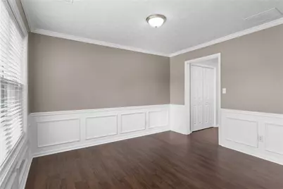 1616 Amhearst Oaks Court, Lawrenceville, GA 30043 - Photo 4