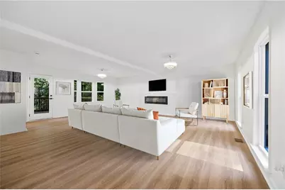 5200 Golfcrest Circle, Stone Mountain, GA 30088 - Photo 2