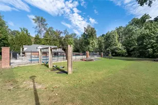 1152 Byrnwyck Rd NE, Brookhaven, GA 30319 - Photo 54