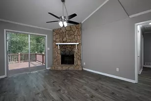 581 Autumn Ln, Marietta, GA 30068 - Photo 14