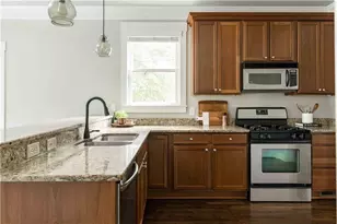 1090 Benteen Ave SE, Atlanta, GA 30312 - Photo 16