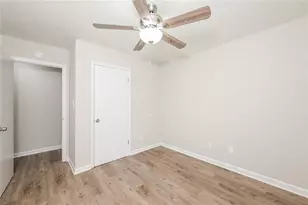 819 Arbor Hill Dr, Stone Mountain, GA 30088 - Photo 18