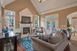 415 Oxmoor Lake Dr, McDonough, GA 30252 - Photo 8