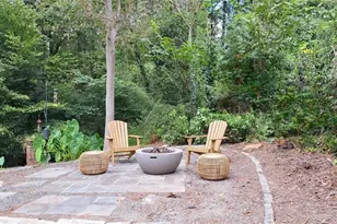 1176 Converse Dr NE, Atlanta, GA 30324 - Photo 14