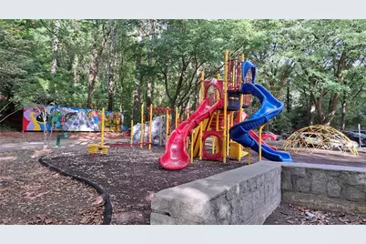 1176 Converse Drive NE, Atlanta, GA 30324 - Photo 32