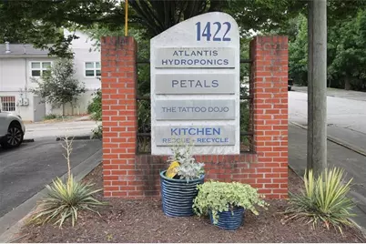 1422 Woodmont Lane NW #3, Atlanta, GA 30318 - Photo 4