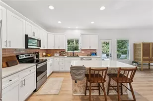 621 Stonehurst Ln, Canton, GA 30114 - Photo 18