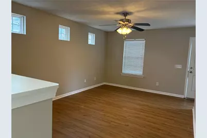 423 Royal Oak Drive, Acworth, GA 30102 - Photo 2