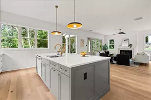 2253 Paul Ave NW, Atlanta, GA 30318 - Photo 2