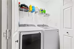 5356 Creekview Way, Morrow, GA 30260 - Photo 14