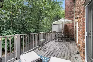 250 The South Chace, Atlanta, GA 30328 - Photo 24