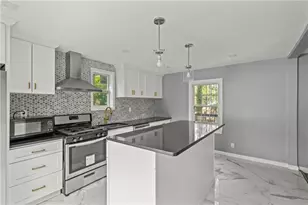 1053 Blount Pl, Atlanta, GA 30344 - Photo 12