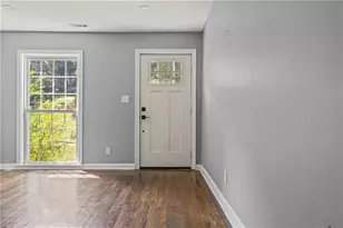 1053 Blount Pl, Atlanta, GA 30344 - Photo 4