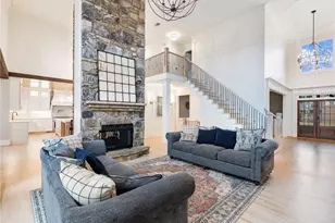 2445 Retreat Point Pkwy, Hoschton, GA 30548 - Photo 16