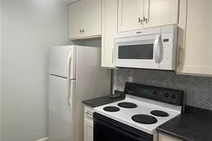 3655 Habersham Rd NE, Atlanta, GA 30305 - Photo 4