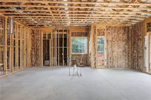 6315 N Hampton Dr, Atlanta, GA 30328 - Photo 14