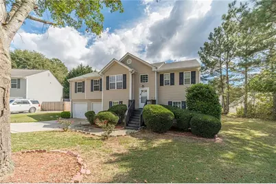 1185 Wendy Way, Winder, GA 30680 - Photo 2