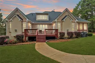 415 Oxmoor Lake Dr, McDonough, GA 30252 - Photo 2