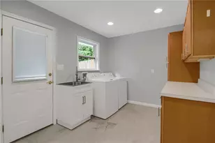 68 Christine Dr, Marietta, GA 30066 - Photo 12