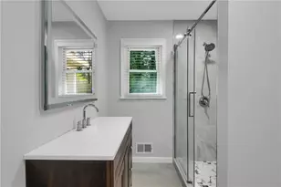 68 Christine Dr, Marietta, GA 30066 - Photo 14