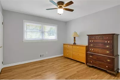 68 Christine Drive, Marietta, GA 30066 - Photo 12