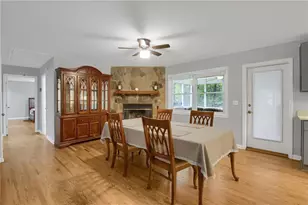 68 Christine Dr, Marietta, GA 30066 - Photo 6