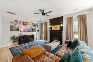 4970 Creekside Ln, Powder Springs, GA 30127 - Photo 8