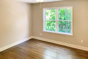 2625 Semmes St, East Point, GA 30344 - Photo 12