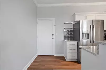 3060 Pharr Court North NW #317, Atlanta, GA 30305 - Photo 4