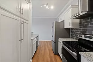 3060 Pharr Ct N Northwest, Atlanta, GA 30305 - Photo 12