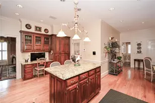 1640 Lazy River Ln, Sandy Springs, GA 30350 - Photo 24