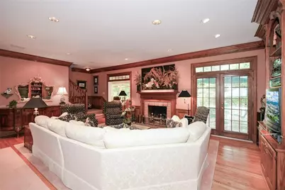 1640 Lazy River Lane, Sandy Springs, GA 30350 - Photo 20