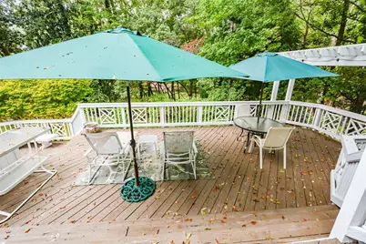 1640 Lazy River Lane, Sandy Springs, GA 30350 - Photo 84