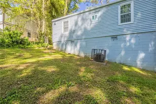 1328 Lockhaven Cir SW, Atlanta, GA 30311 - Photo 24