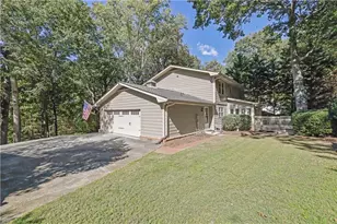 835 Lakeshore Dr NW, Berkeley Lake, GA 30096 - Photo 32