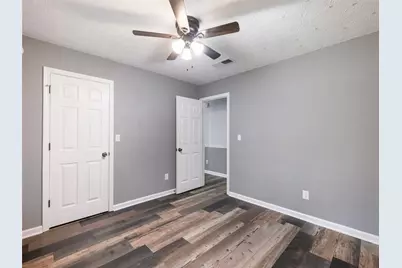 305 Crosswalk Drive, Auburn, GA 30011 - Photo 24
