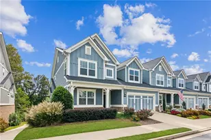 324 Cherokee Station Cir, Woodstock, GA 30188 - Photo 2