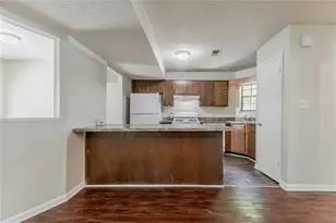 1074 Cherokee Heights, Stone Mountain, GA 30083 - Photo 12